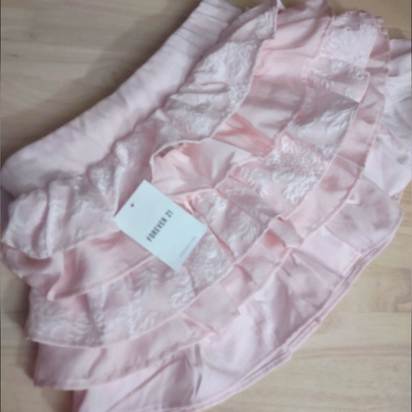 Hello Kitty Pastel Sweet Ballet Pink Embroidered Ruffle Skirt Y2K Kawaii Anime - Picture 4 of 5